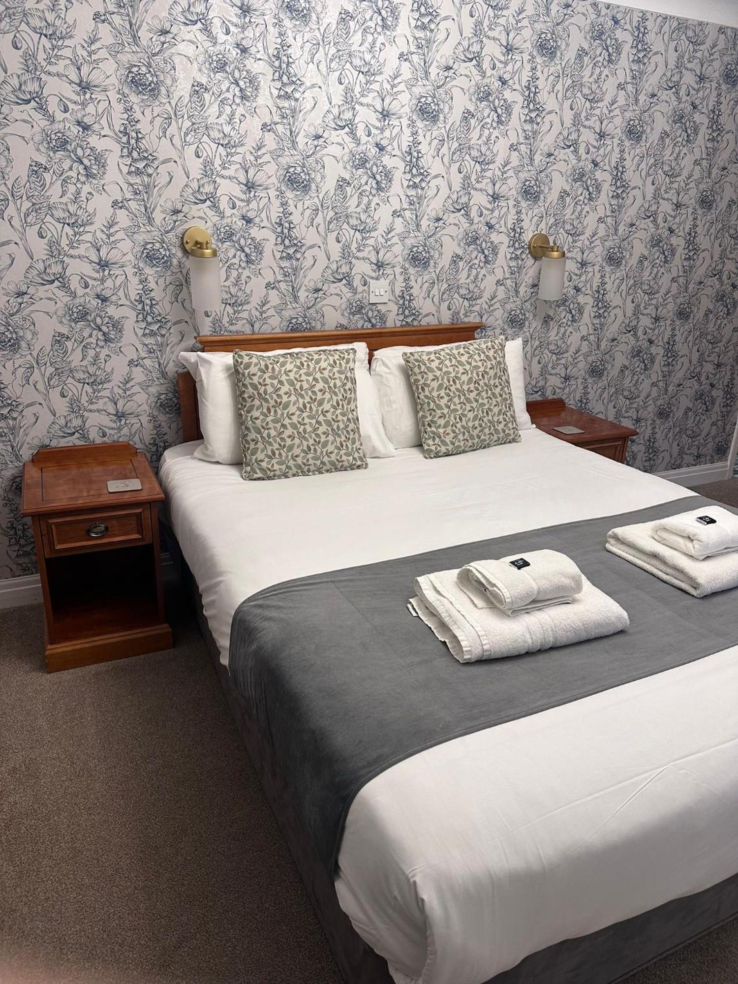 East Ayton Lodge Hotel, Скарборо Екстер'єр фото